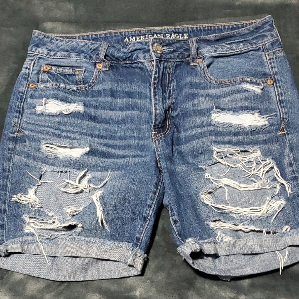 American Eagle Outfitters Frayed Distressed Denim Shorts - Dark Blue